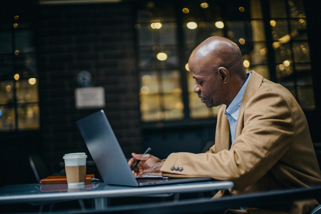 Or incorporate it into monthly legal/biz leadership syncs, showing how endpoints align with broader goals like customer acquisition, SaaS ARR growth, or geographic expansion.