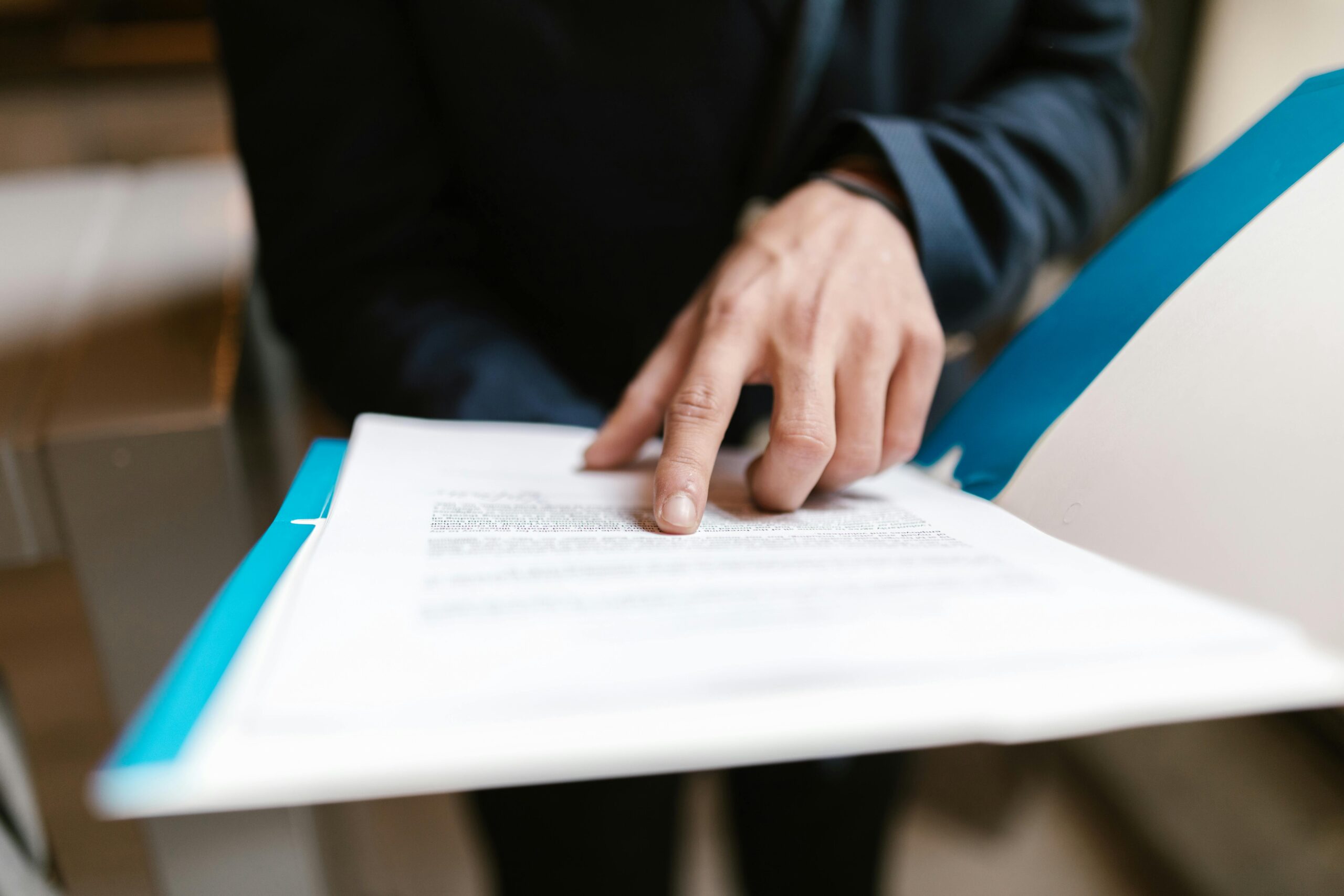 Using AI to Draft Continuations and Divisionals: Smart or Risky?
