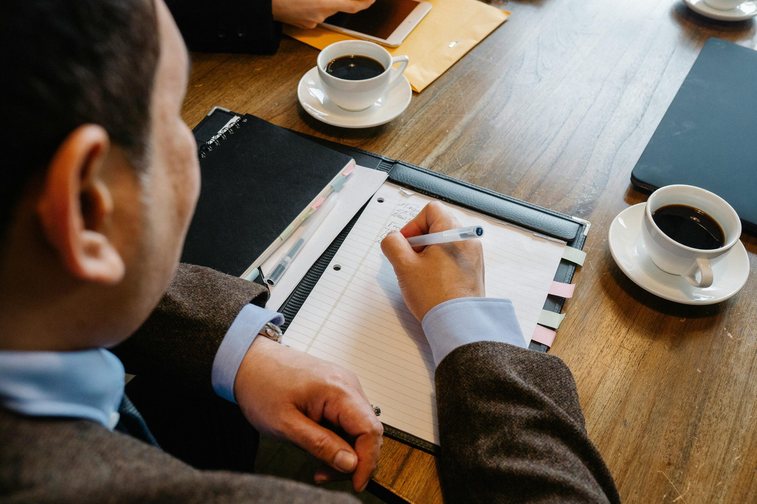 How AI Helps Non-Lawyers Write Better Patent Applications