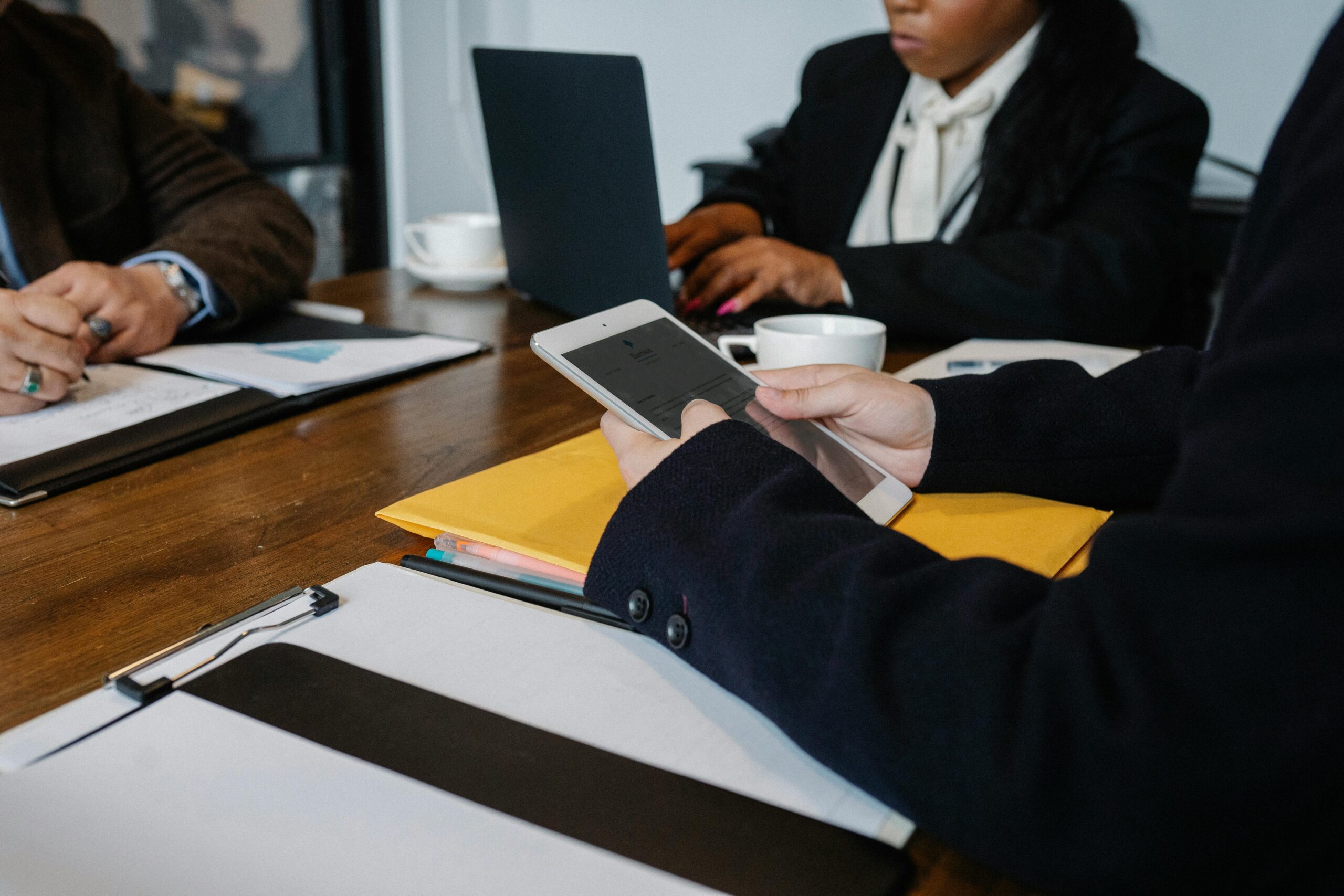 Can You Use ChatGPT to Draft a Patent? Pros and Pitfalls