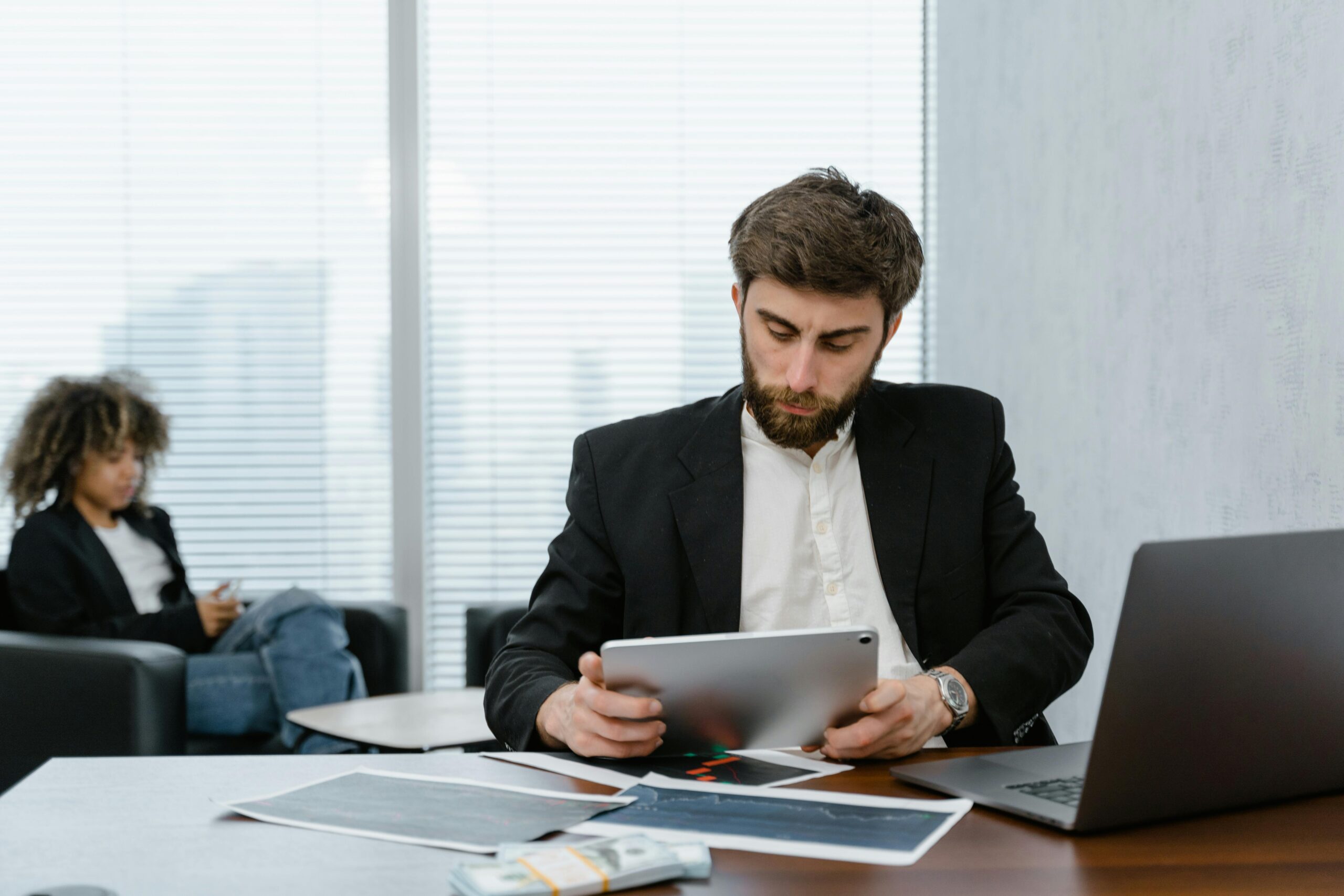 Want to file a patent online? This step-by-step guide shows how to use the USPTO system without getting stuck.