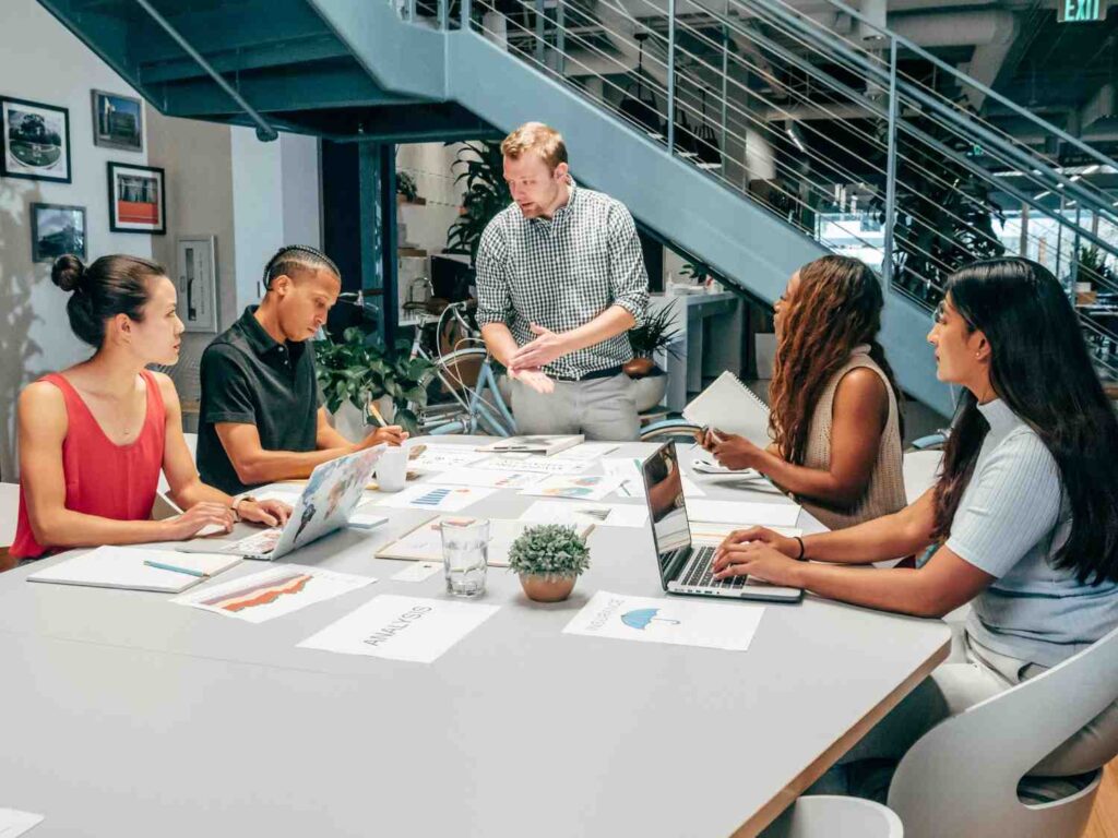 AI changes the pace of patent searching in a way that can directly impact your business strategy. In traditional searches, a human might start with a few keywords, look through the results, and then refine the search over and over.
