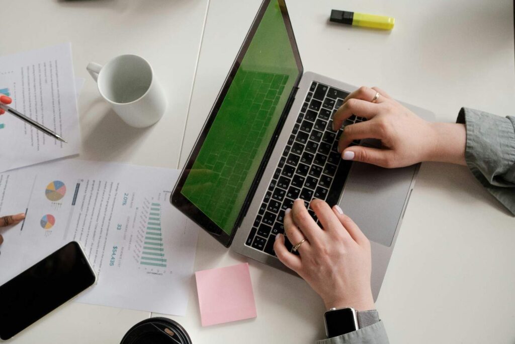 This team knows what they’re doing. It sets the tone for everything that comes after. And when you combine AI speed with expert help, you can make that strong first impression without slowing down your roadmap.