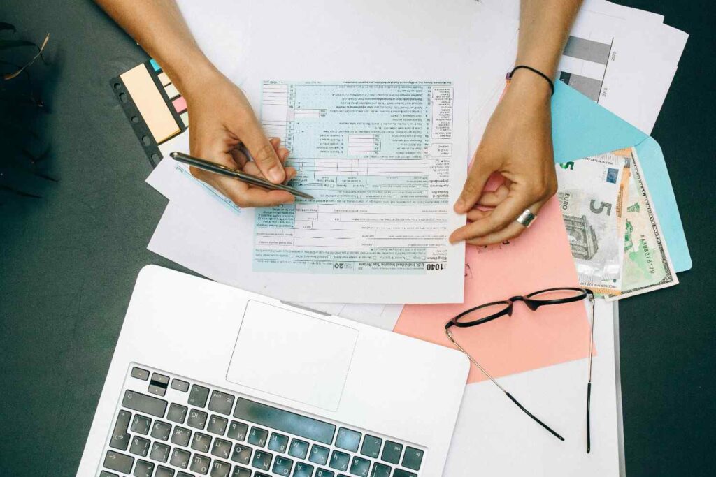 Instead of letting competitive intelligence pile up in static dashboards, you want to create a constant flow of relevant, context-rich insights into the places where your team already works.