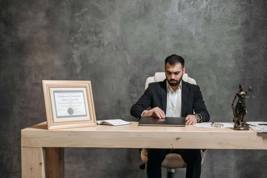 Patent lawyers are trained to be cautious, and that’s important. But caution without speed doesn't work for startups. Traditional drafting processes often involve long intake forms, delayed interviews, and slow revisions.