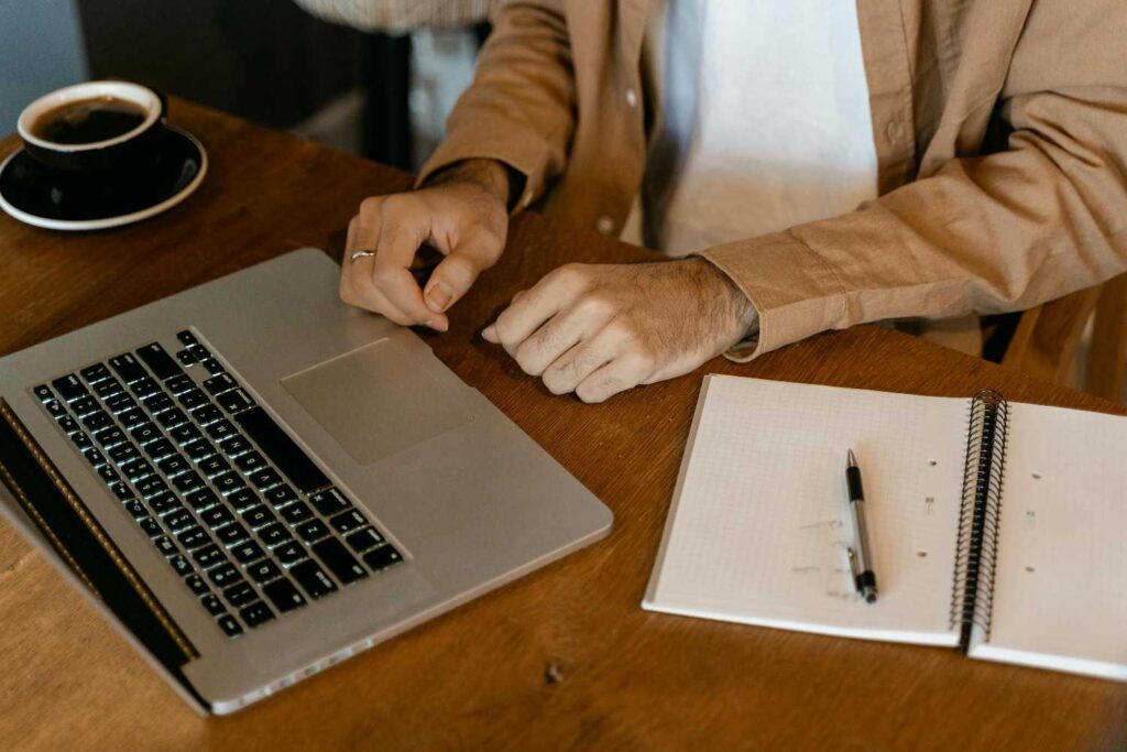 That’s why we built PowerPatent to give startups both speed and strength. Our AI helps you get to a draft fast—but then our expert team steps in to make sure it’s right. That way, your first filing is solid enough to support international protection, future improvements, and real enforcement.