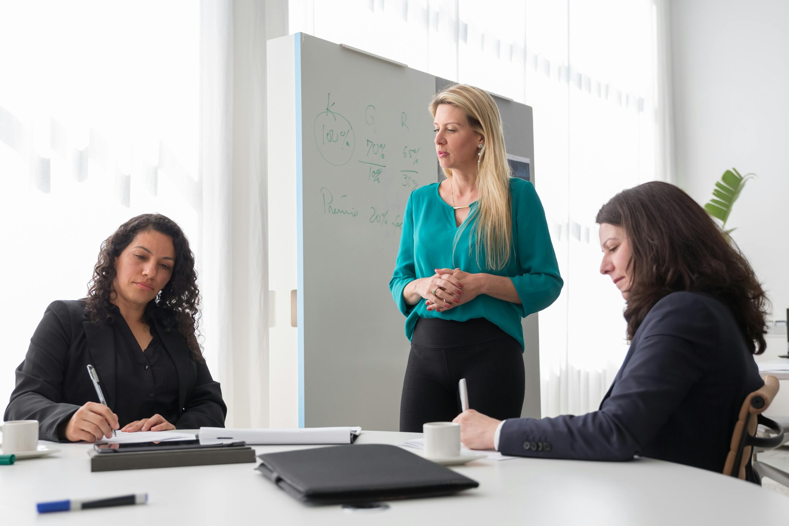 Cross-Team Collaboration: LegalTech That Brings Legal, R&D, and Strategy Together