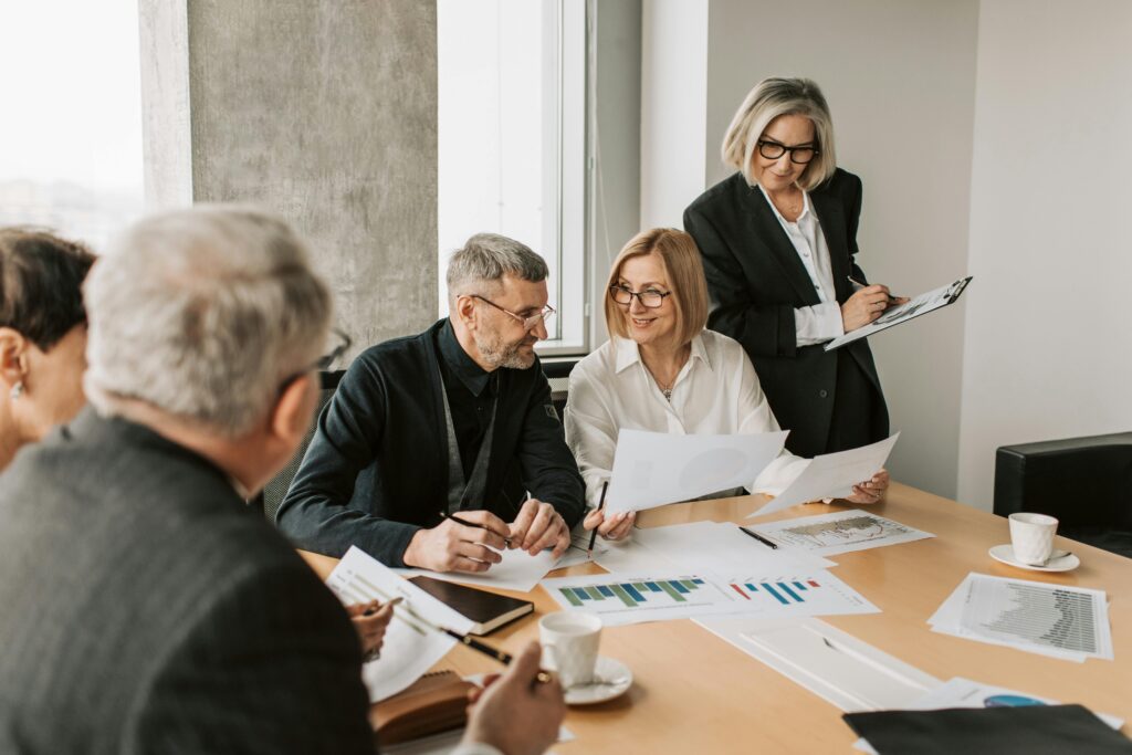 It identifies how one element supports another, how various claim types can be linked to reinforce each other, and how to draft them so that each adds real strength—not redundancy.
