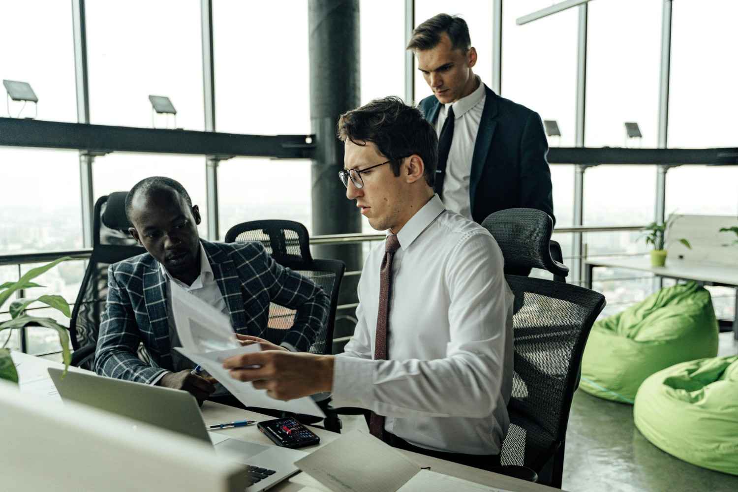 Understand the doctrine of equivalents in plain English. Learn how it affects FTO and why it matters for your product plans.
