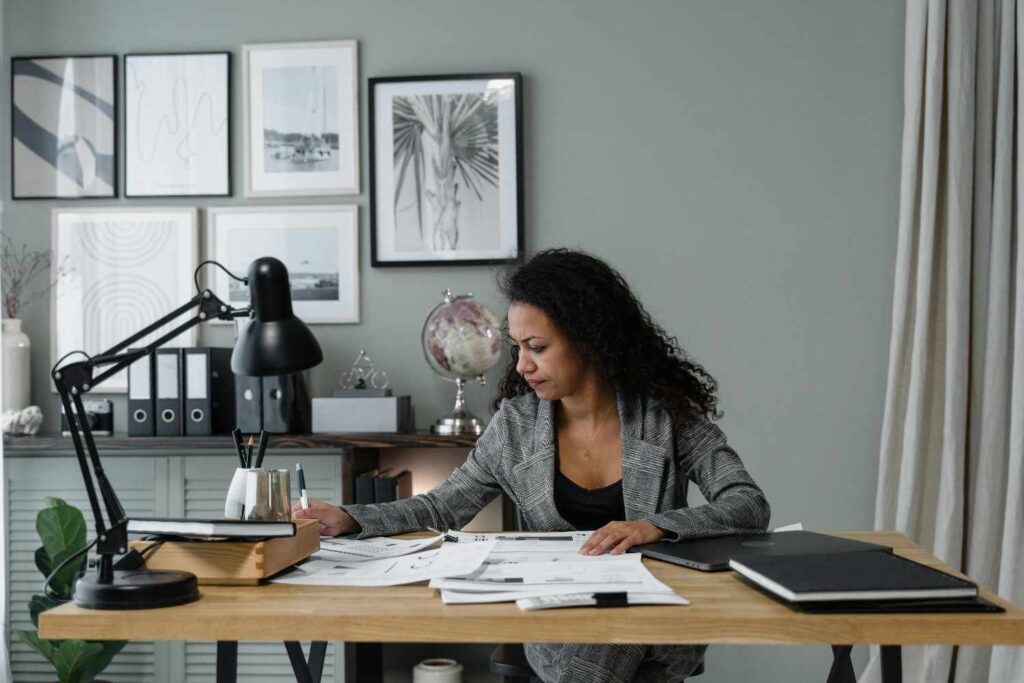 You can compare filings, identify which strategies deliver faster allowances, and adjust in real time. Over time, that leads to a lower average cost per allowance and a more predictable patent budget.